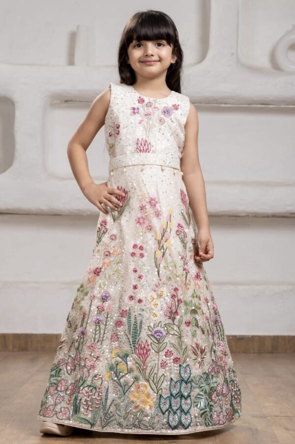 Cream Floral Appliqué Gown - Image 2