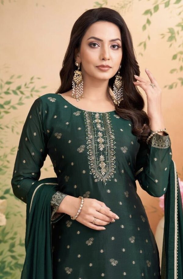 Noor-e-Jade Suit - Image 2