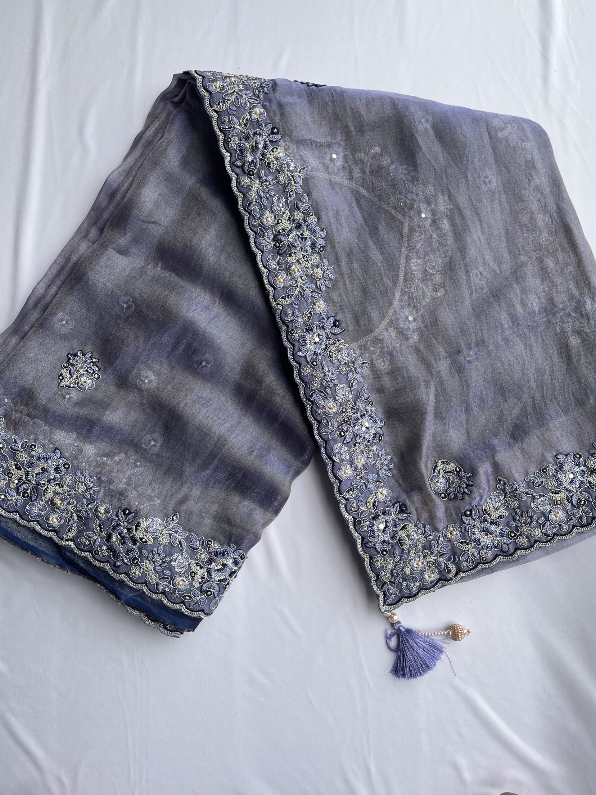 Purple Organza Thread & Sequin Saree - Image 3