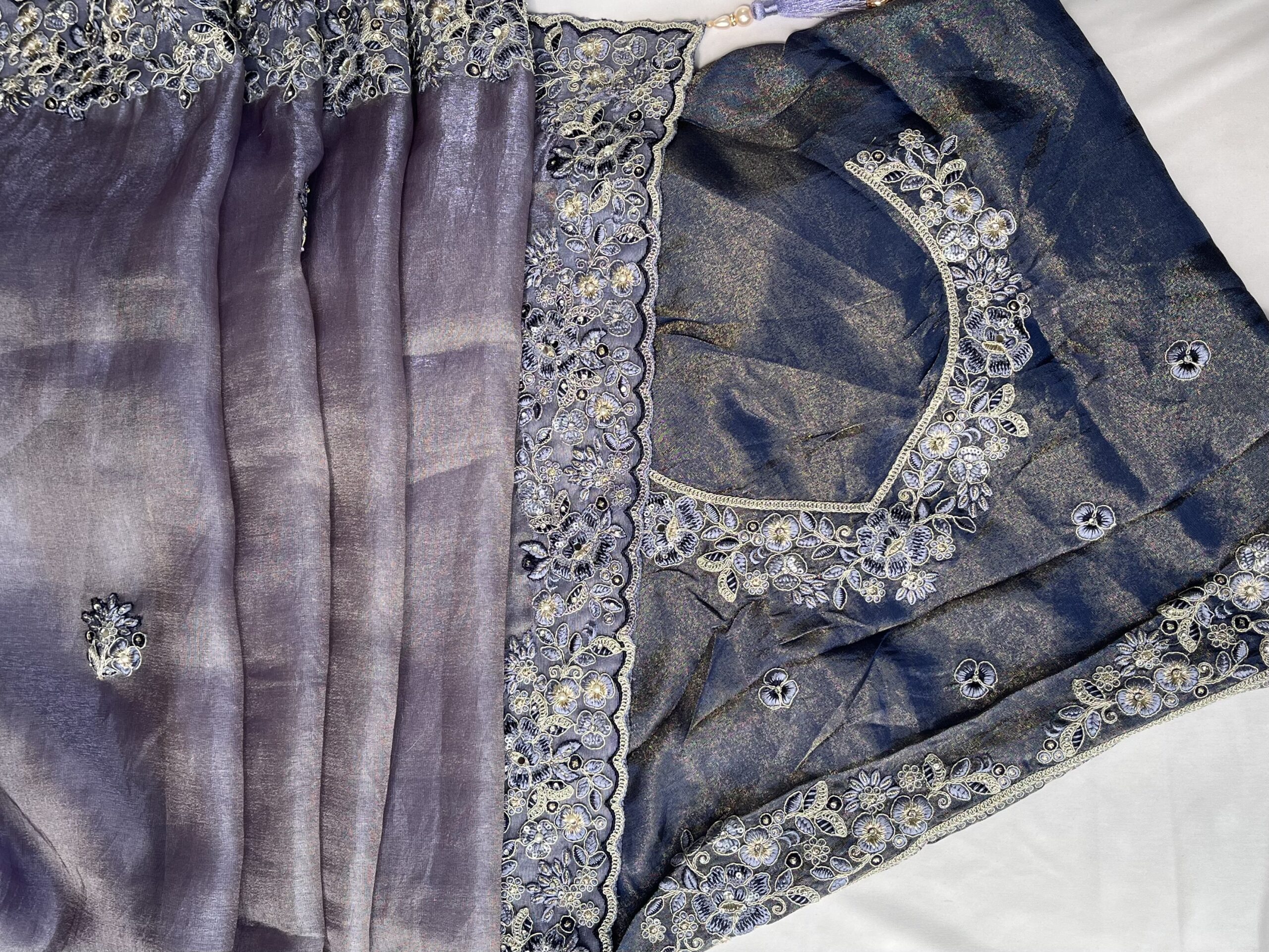 Purple Organza Thread & Sequin Saree - Image 4