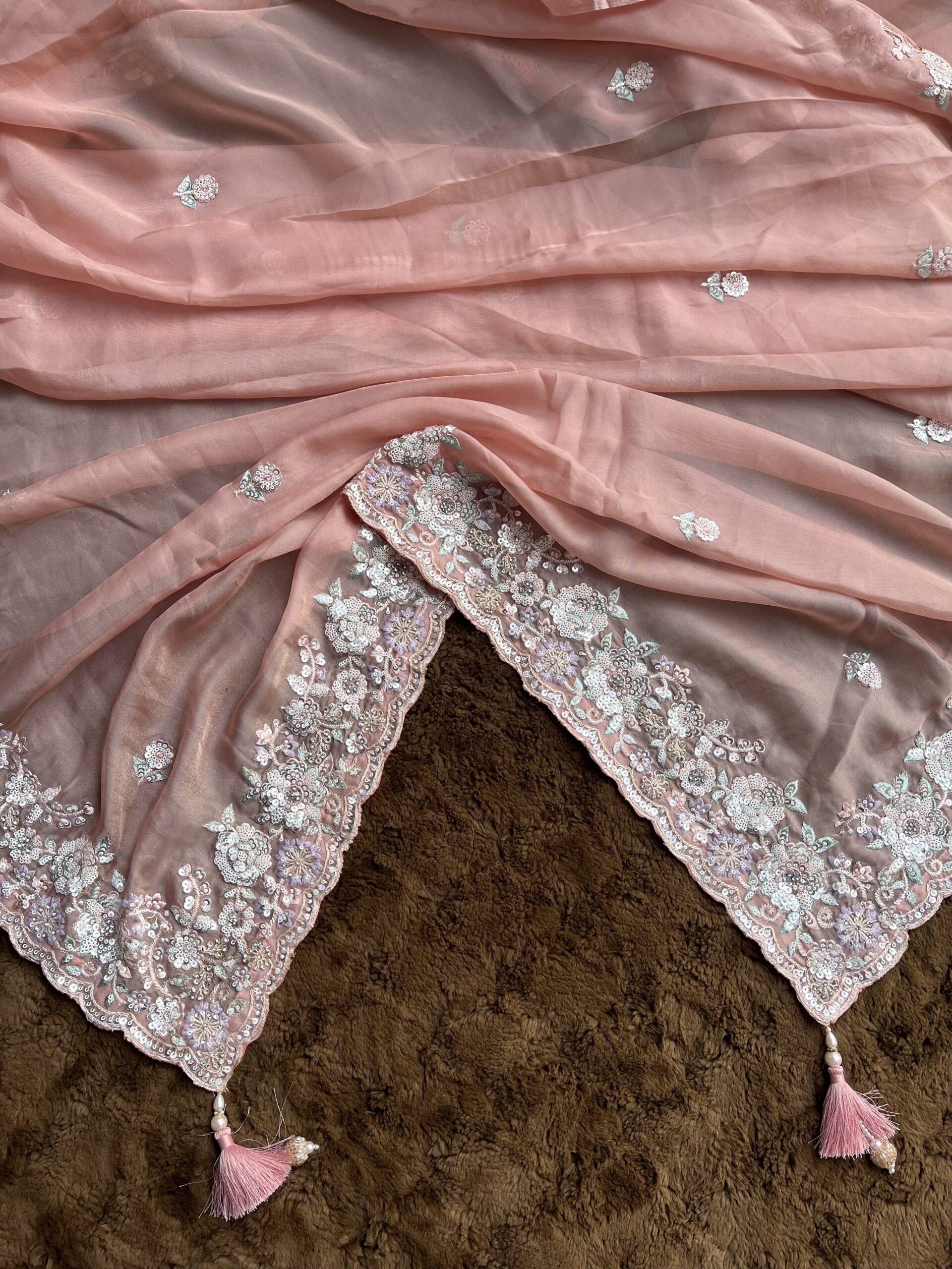 Peach Sparkle Elegance Saree - Image 5