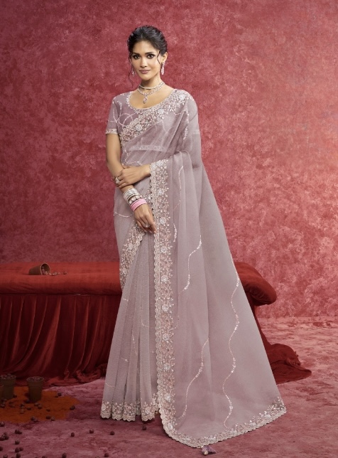 Onion Pink Crush Organza Saree - Image 6